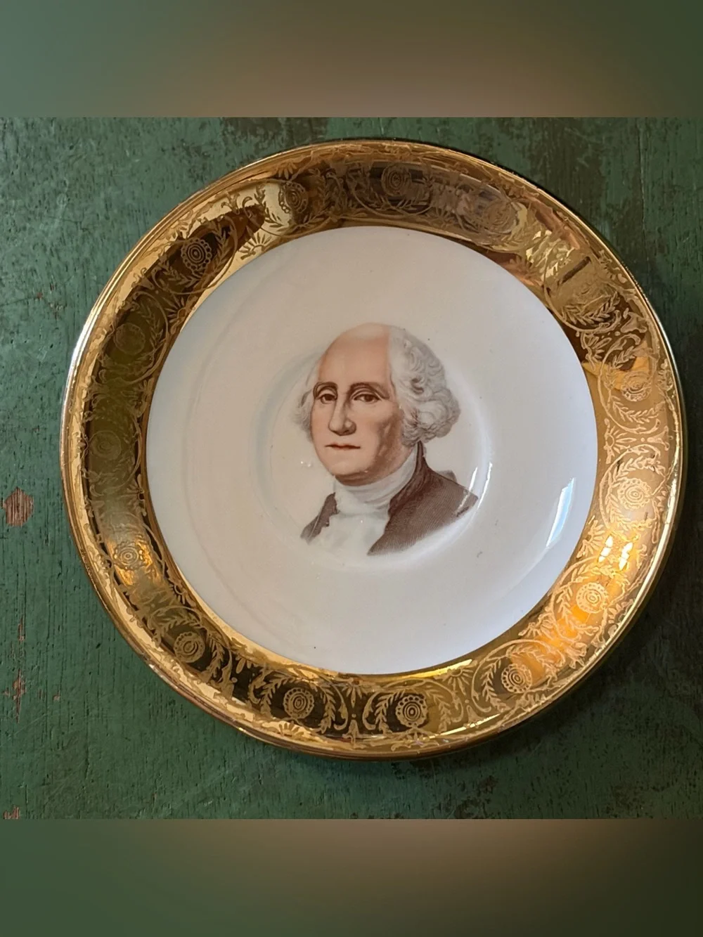 Vintage- CAPSCO George & Martha Washington Souvenir Teacup & Saucer 22k Gold